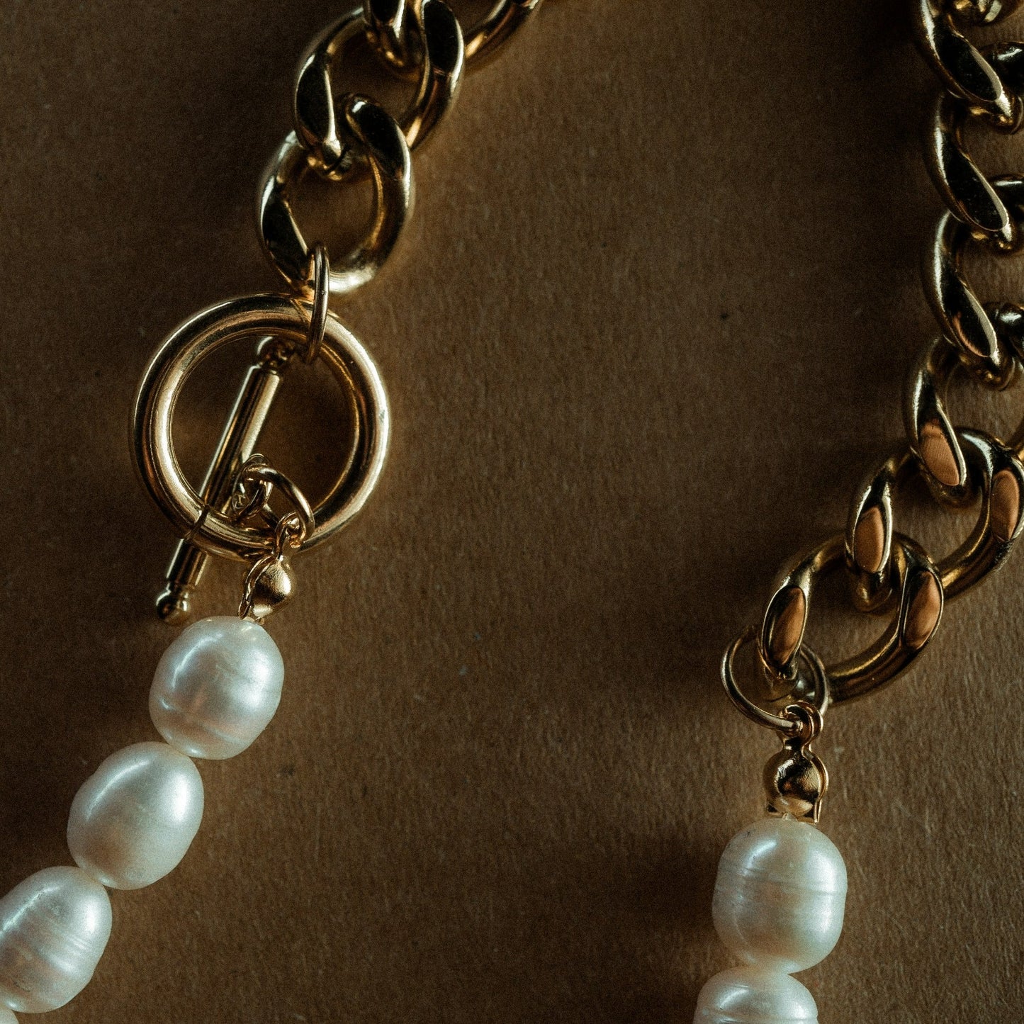 Dakila (Distinguished)