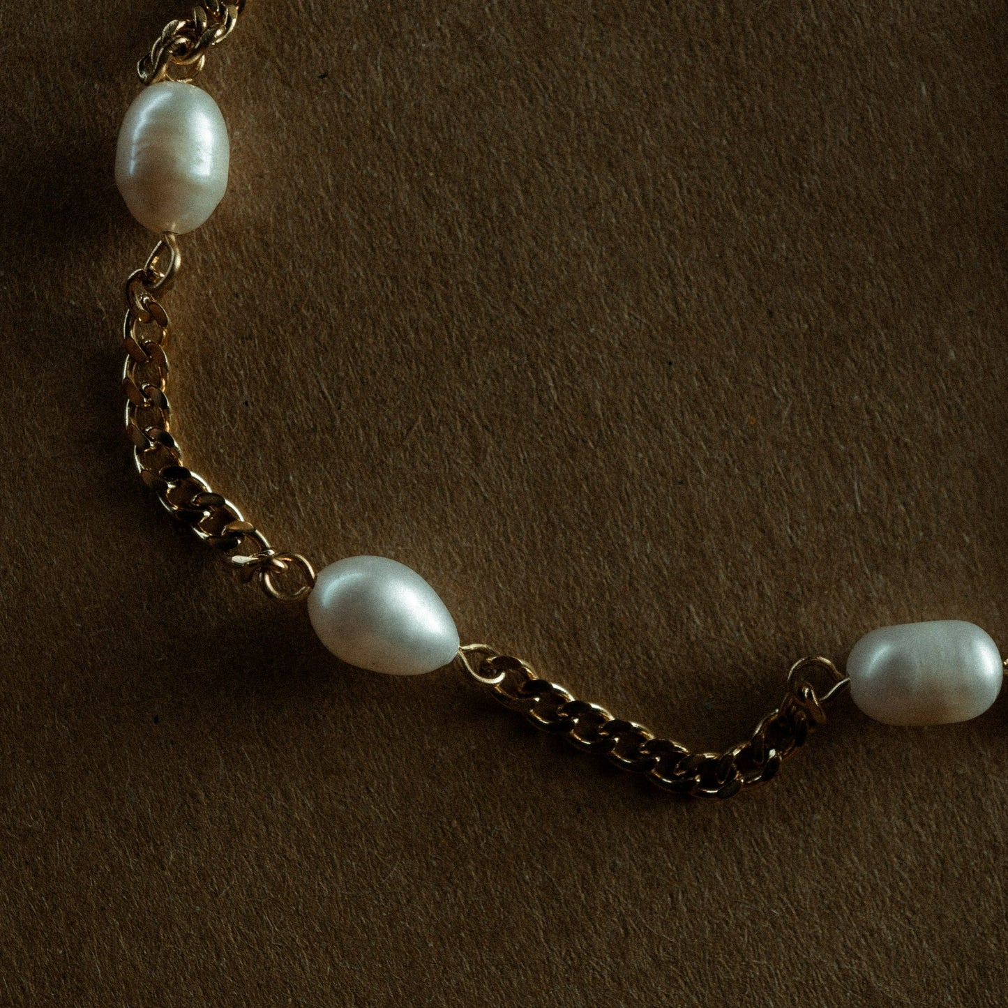 Lakambini (Beauty Queen)